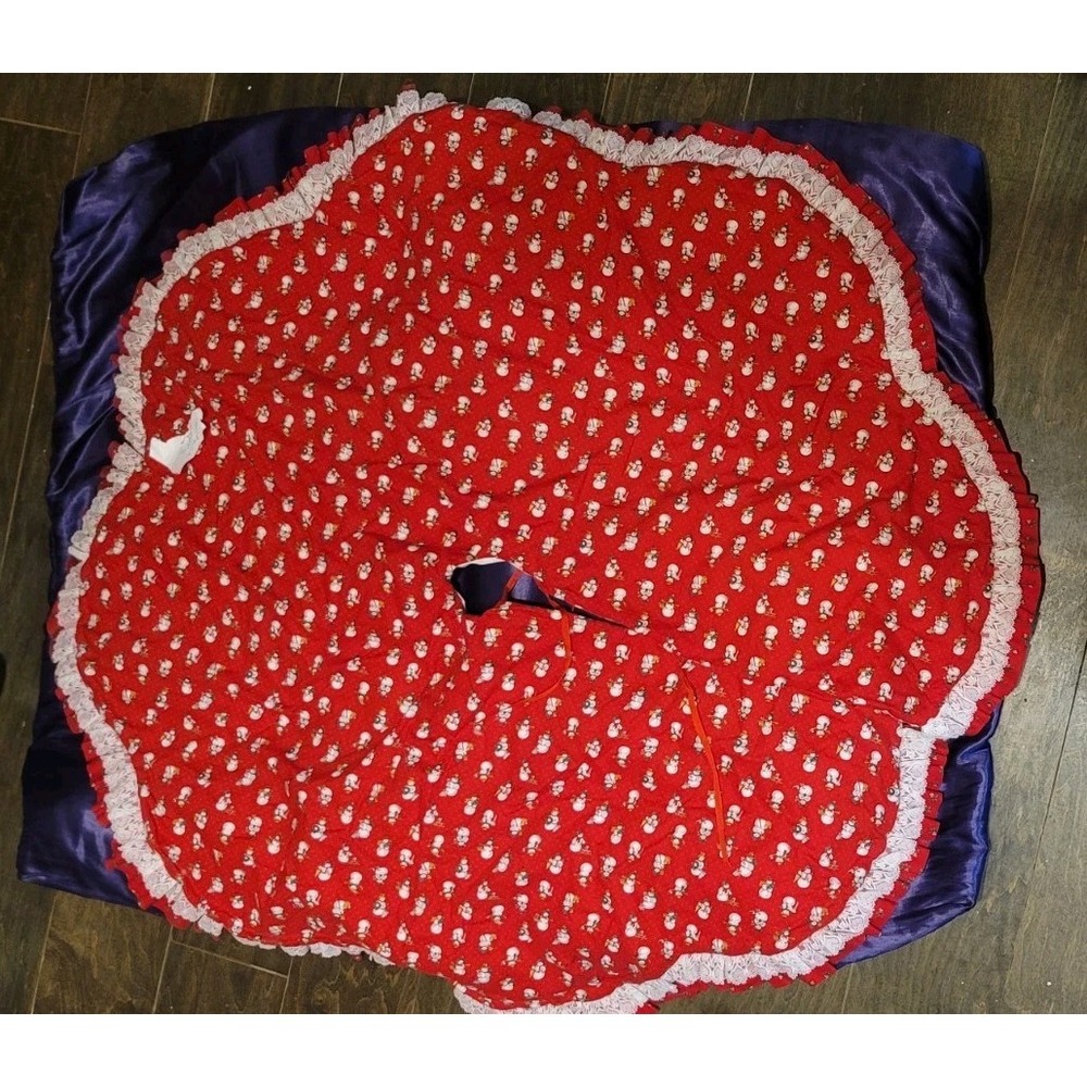 VTG Tree Skirt Christmas Snowman " Round Lace Trim Handmade Sweden‎
